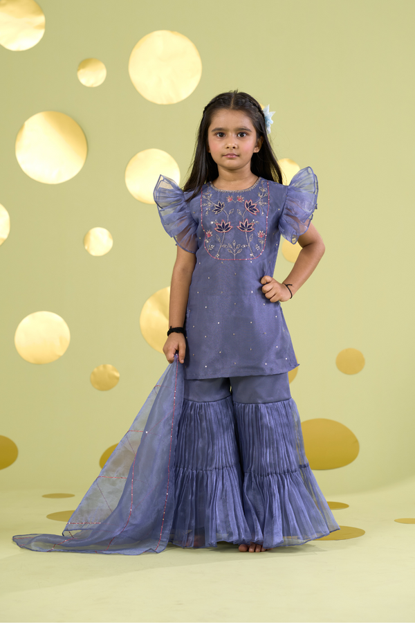 BLUE LOTUS SHARARA